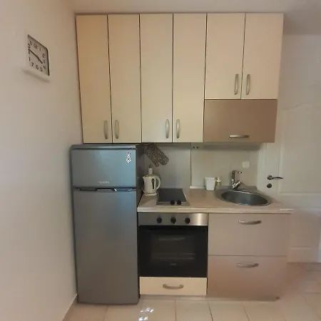 Apartmanika24 Apartman *